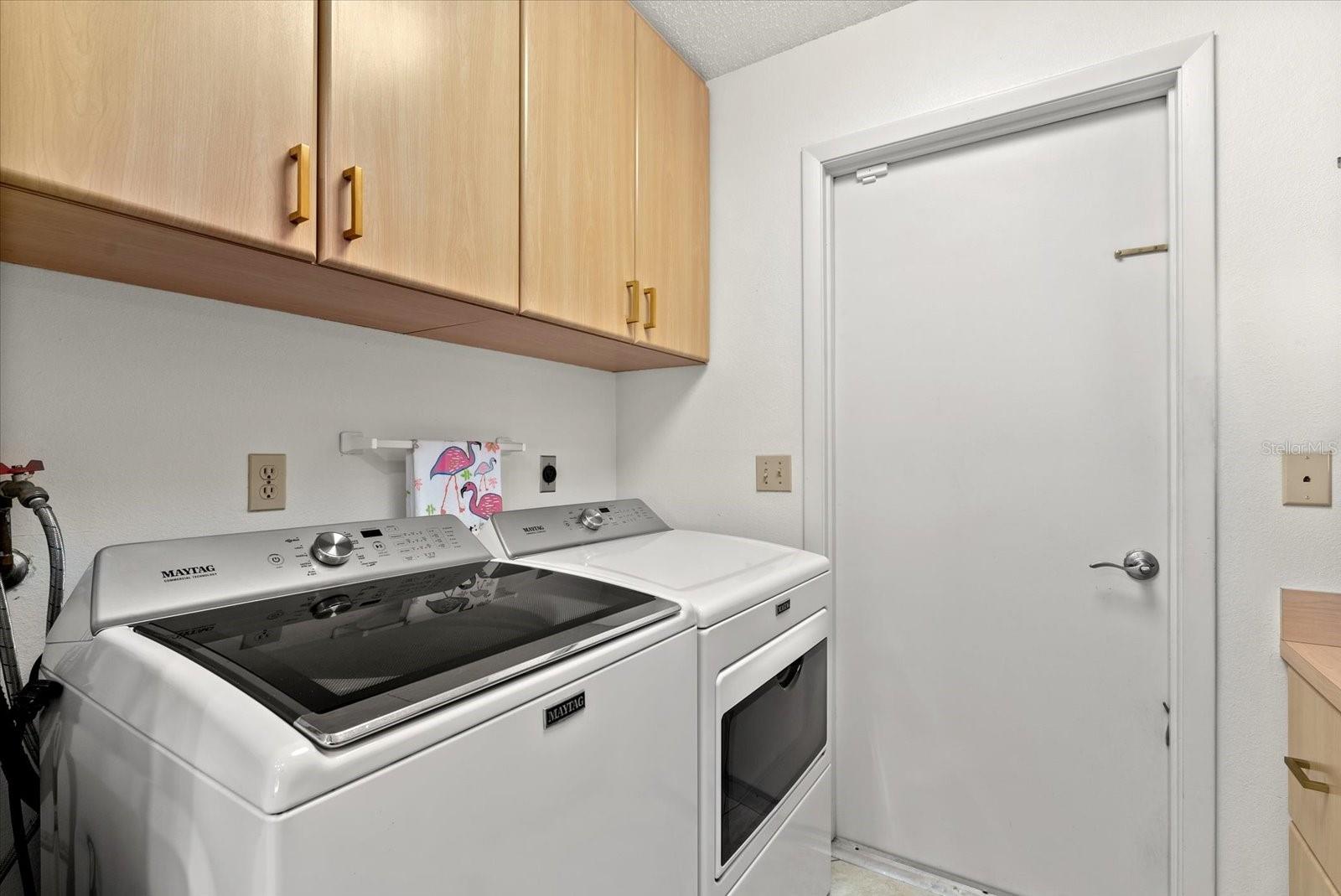 WINDSOR VILLAS - Residential