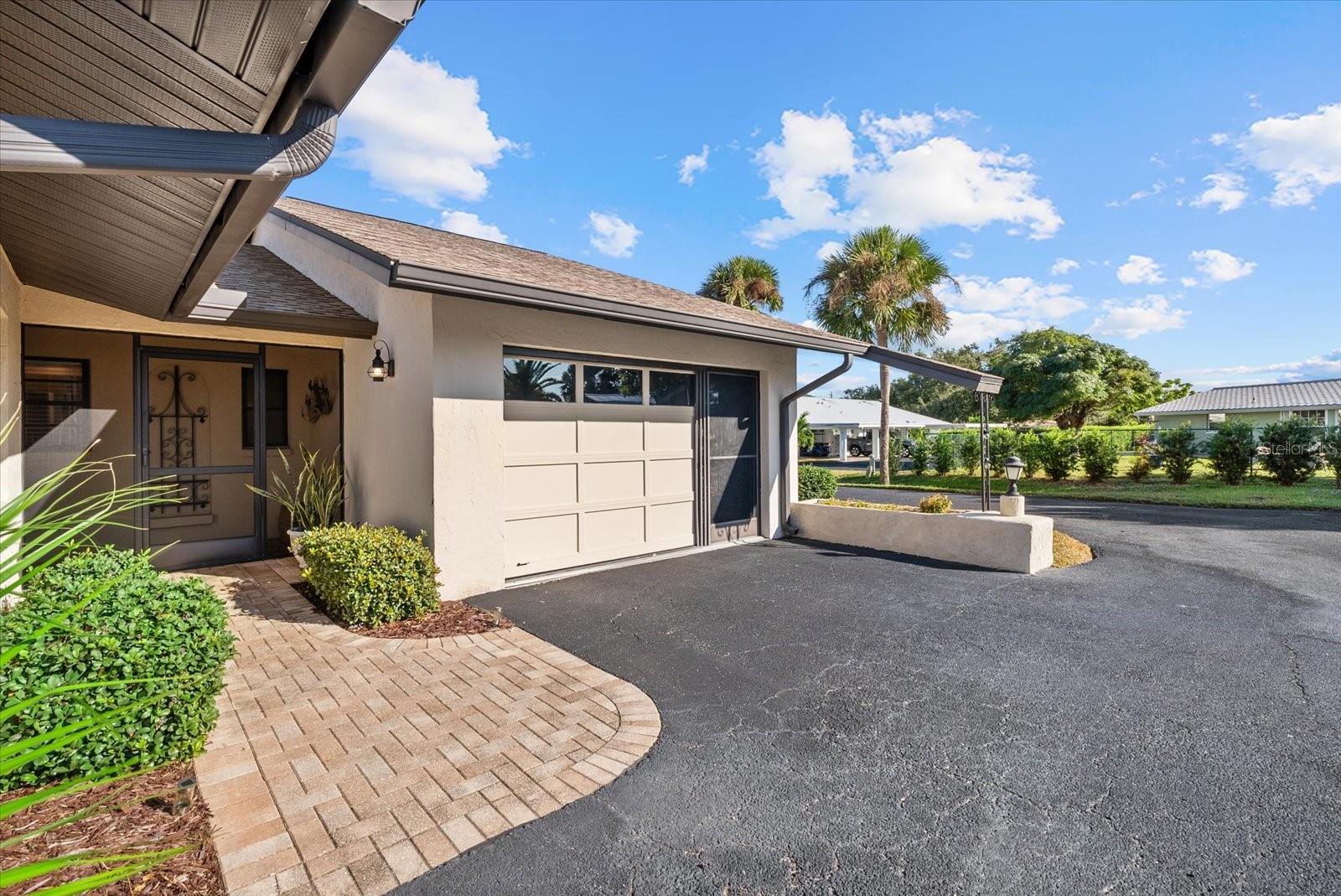 WINDSOR VILLAS - Residential