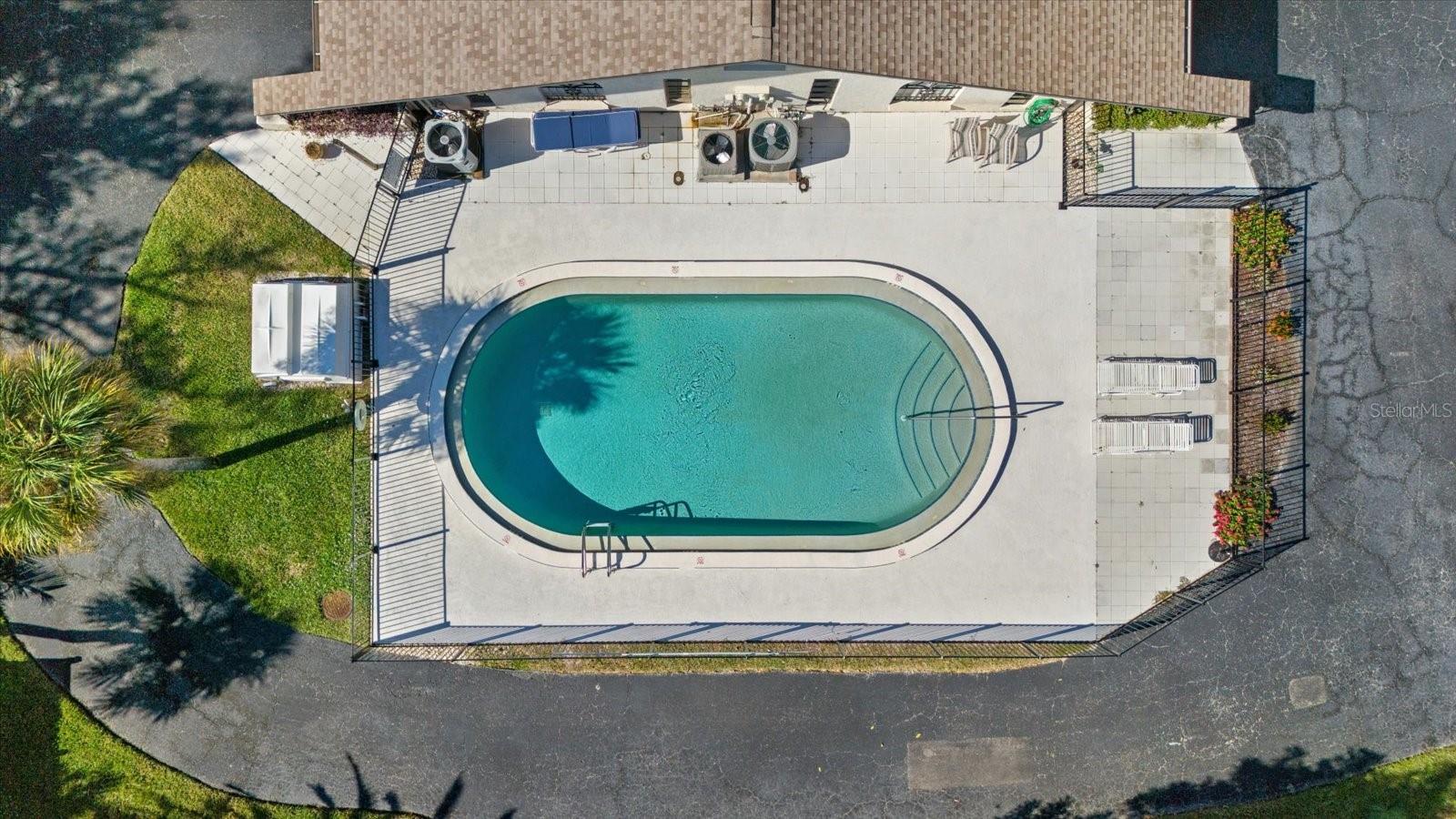 WINDSOR VILLAS - Residential