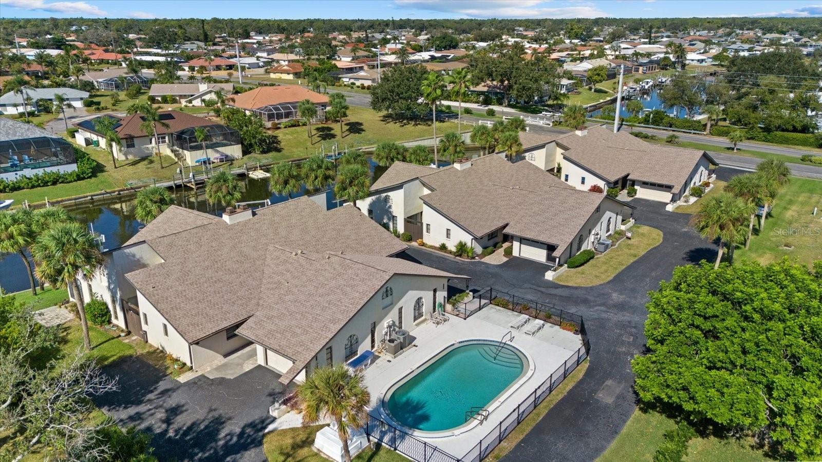 WINDSOR VILLAS - Residential