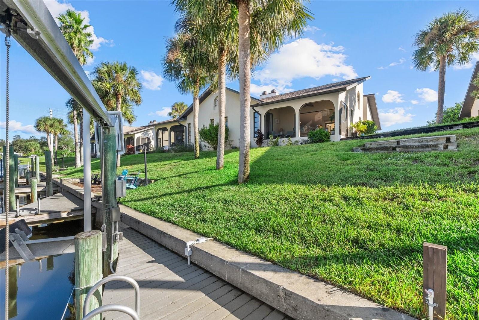 WINDSOR VILLAS - Residential