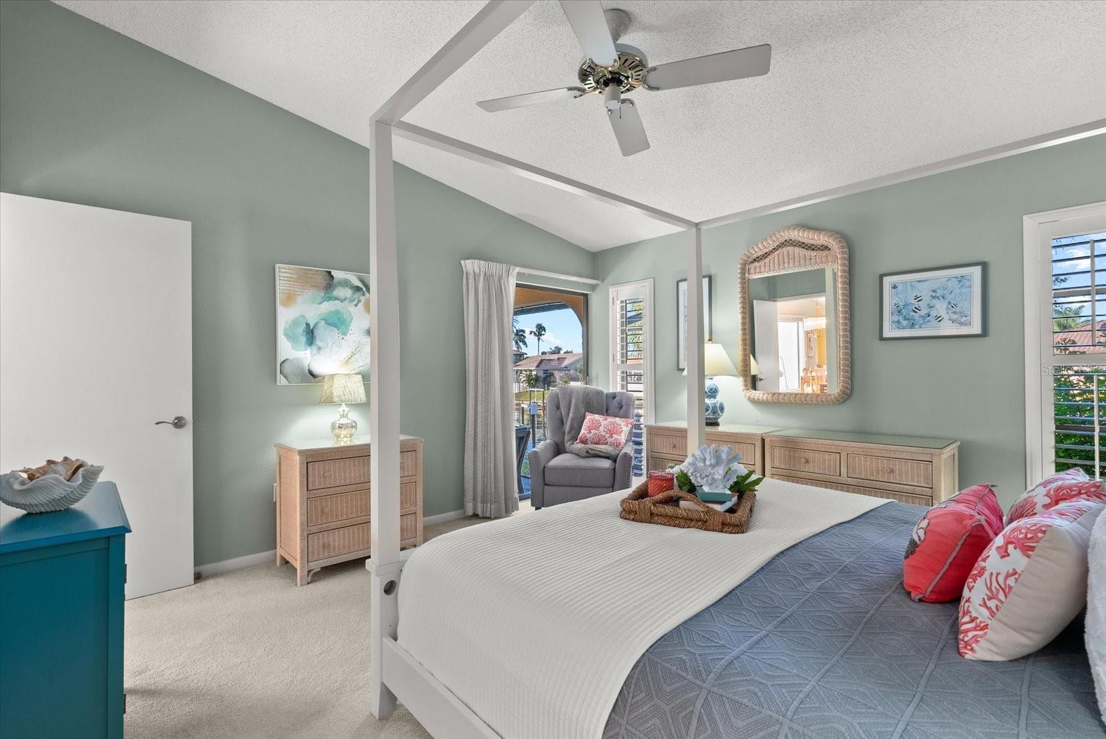 WINDSOR VILLAS - Residential