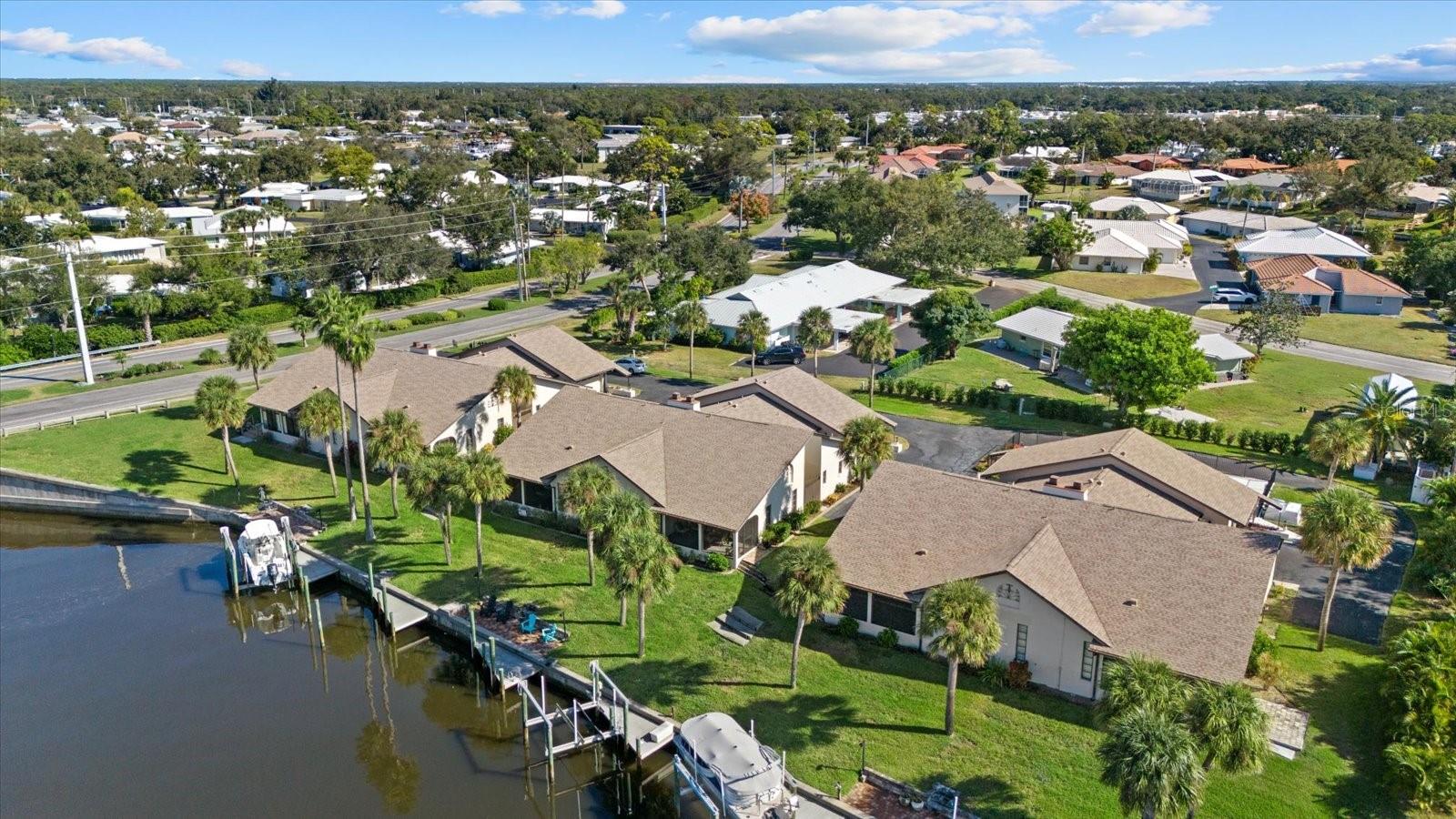 WINDSOR VILLAS - Residential