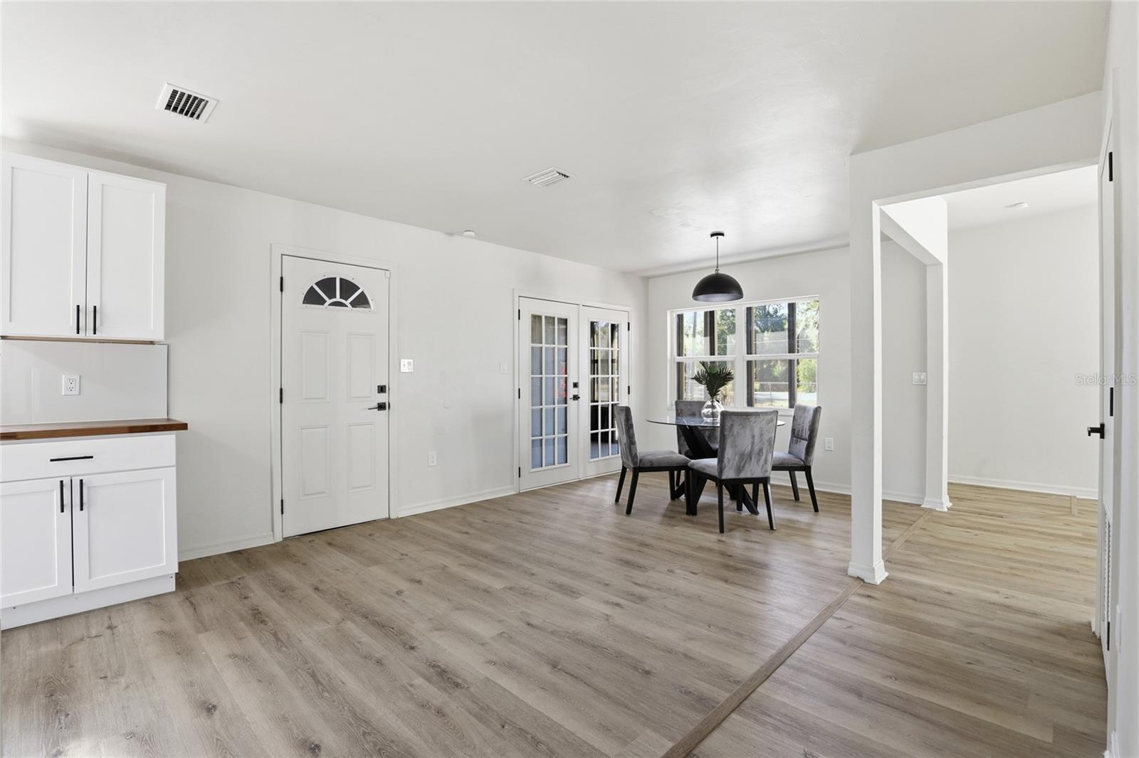 SHERWIN ACRES - Residential