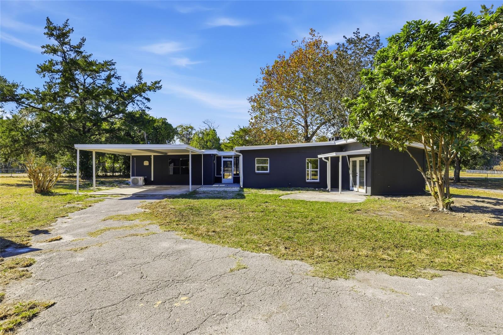 SHERWIN ACRES - Residential