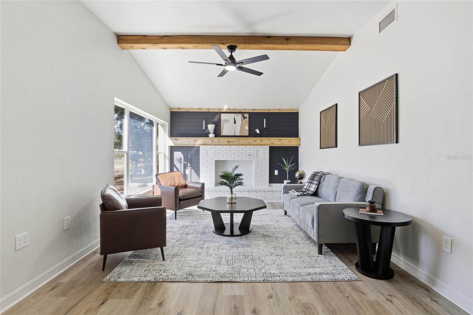 SHERWIN ACRES - Residential