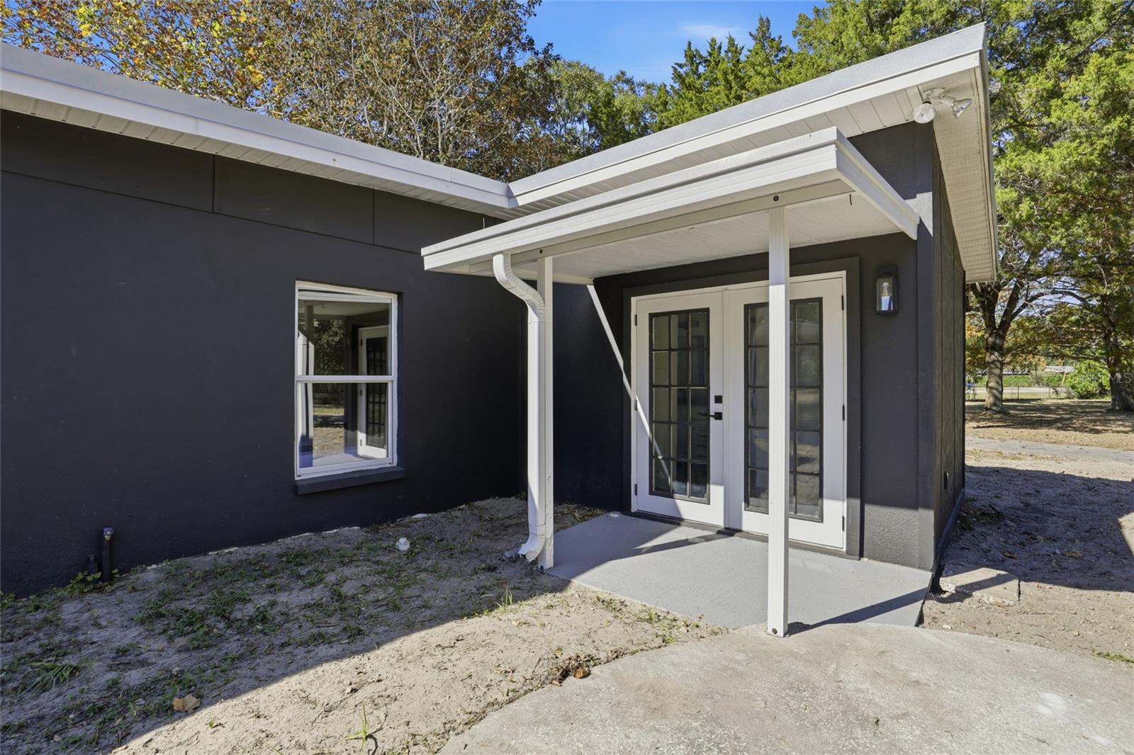 SHERWIN ACRES - Residential