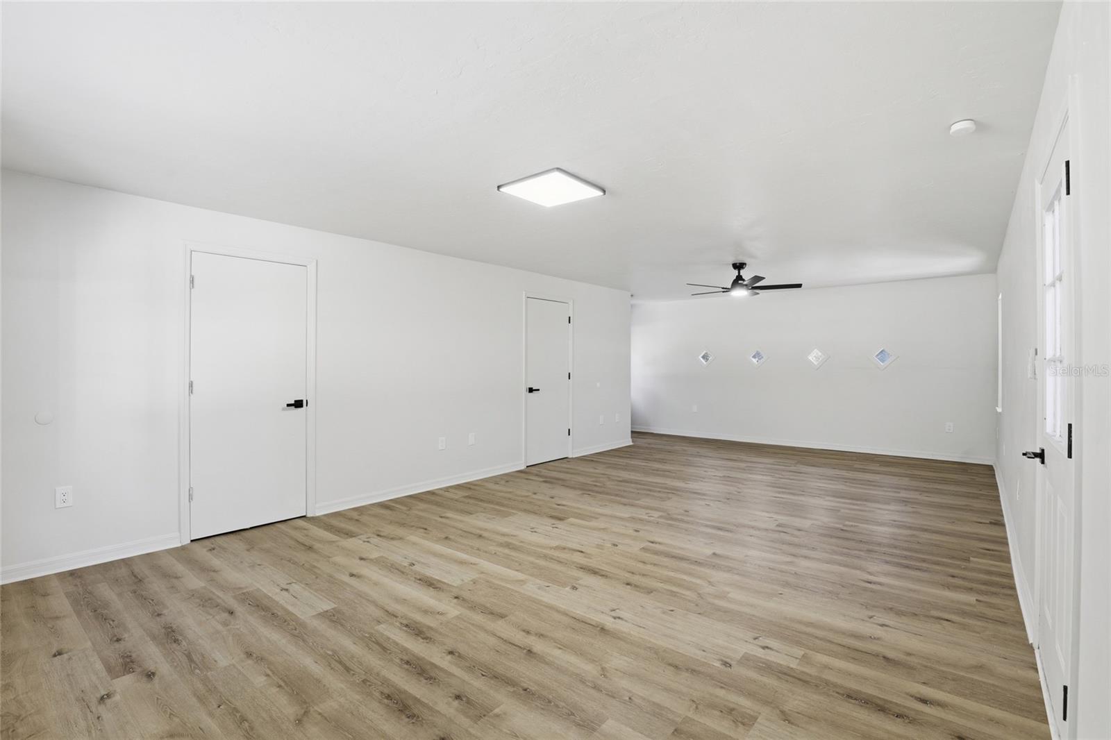 SHERWIN ACRES - Residential