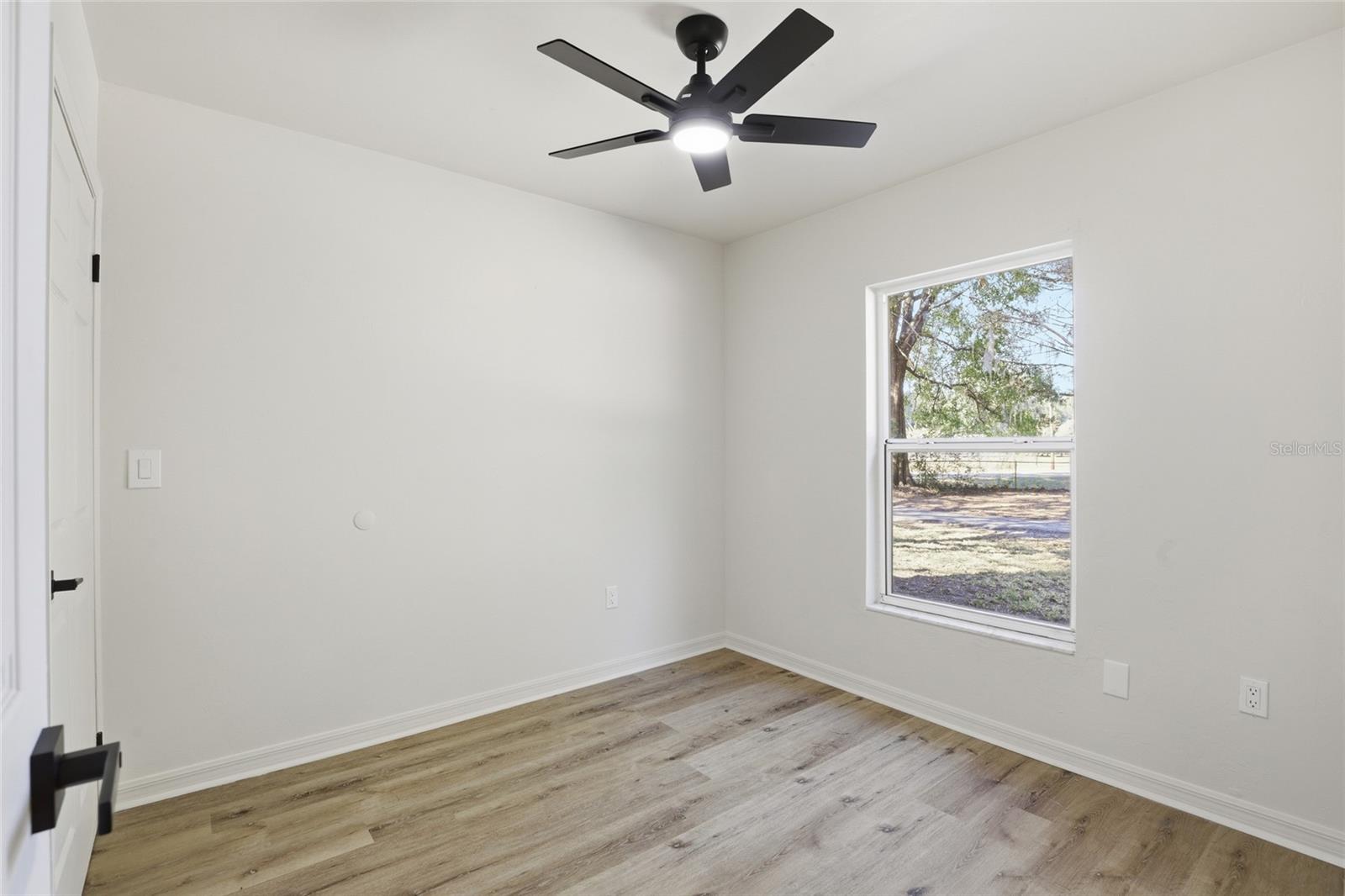 SHERWIN ACRES - Residential