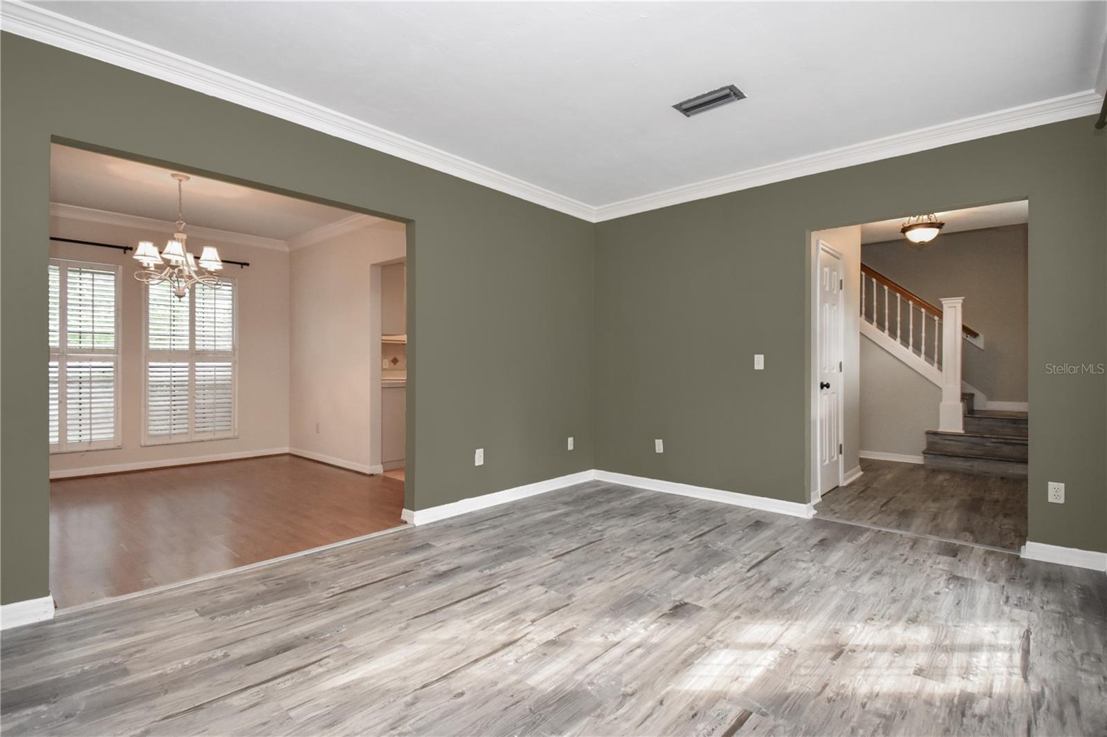 927 NW 41ST DRIVE