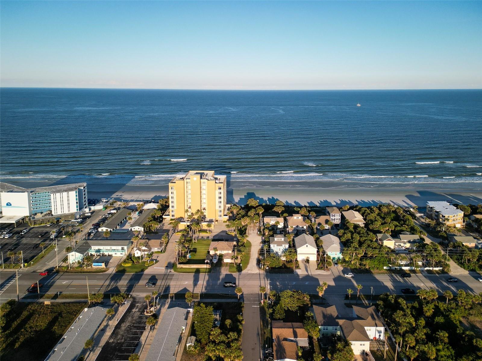 NEW SMYRNA BEACH - Residential