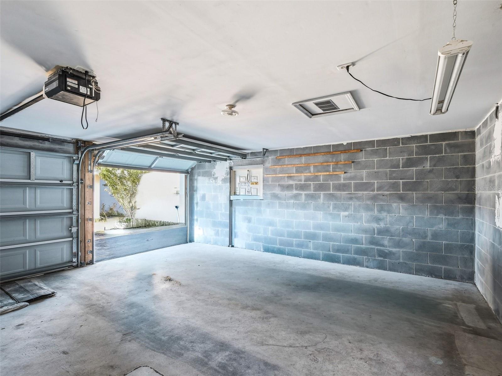 NEW SMYRNA BEACH - Residential