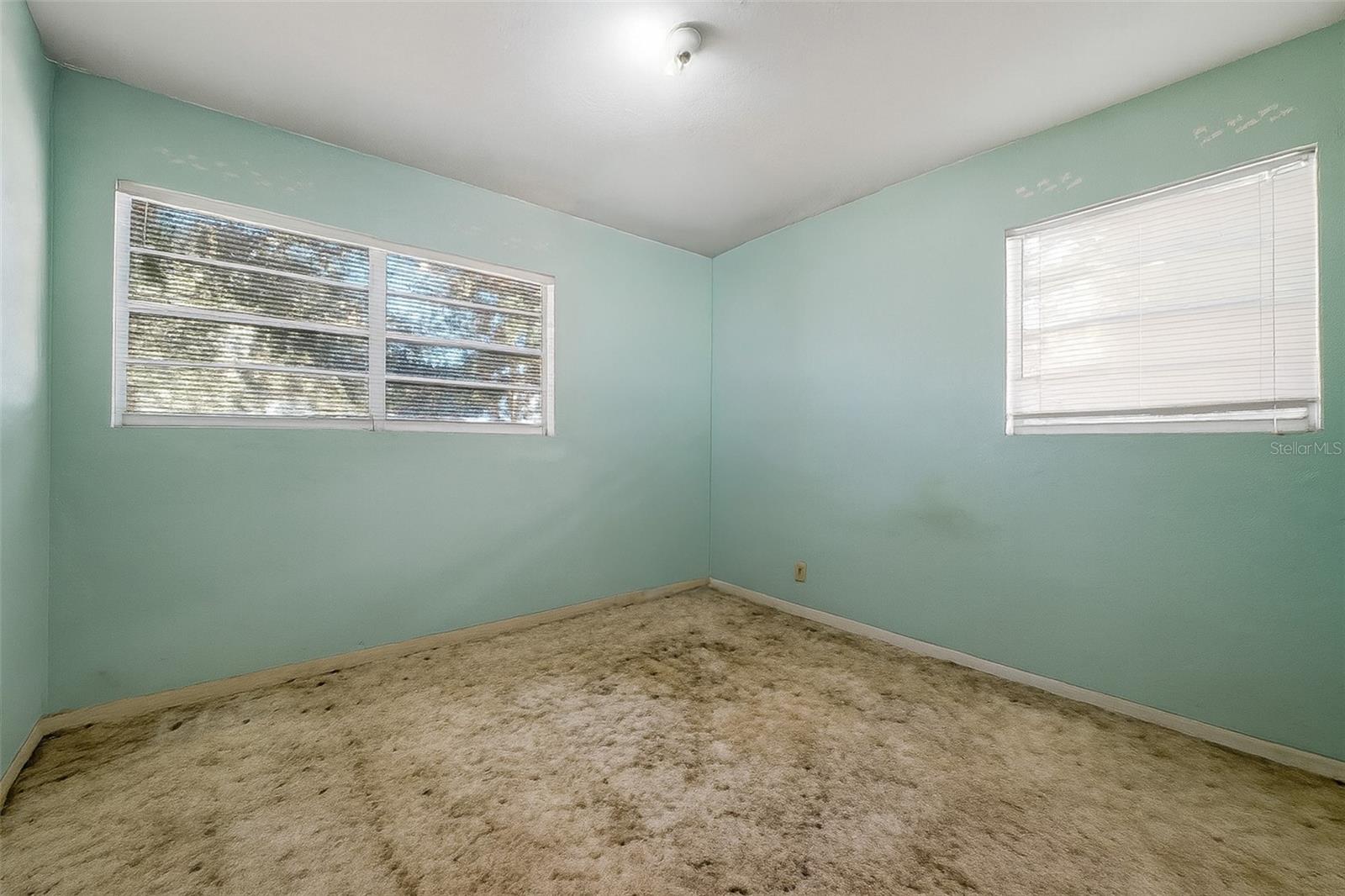 NEW SMYRNA BEACH - Residential