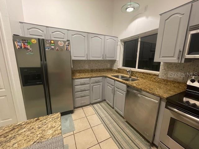 HUNTERS CREEK TR 350 PH 01 - Residential Lease