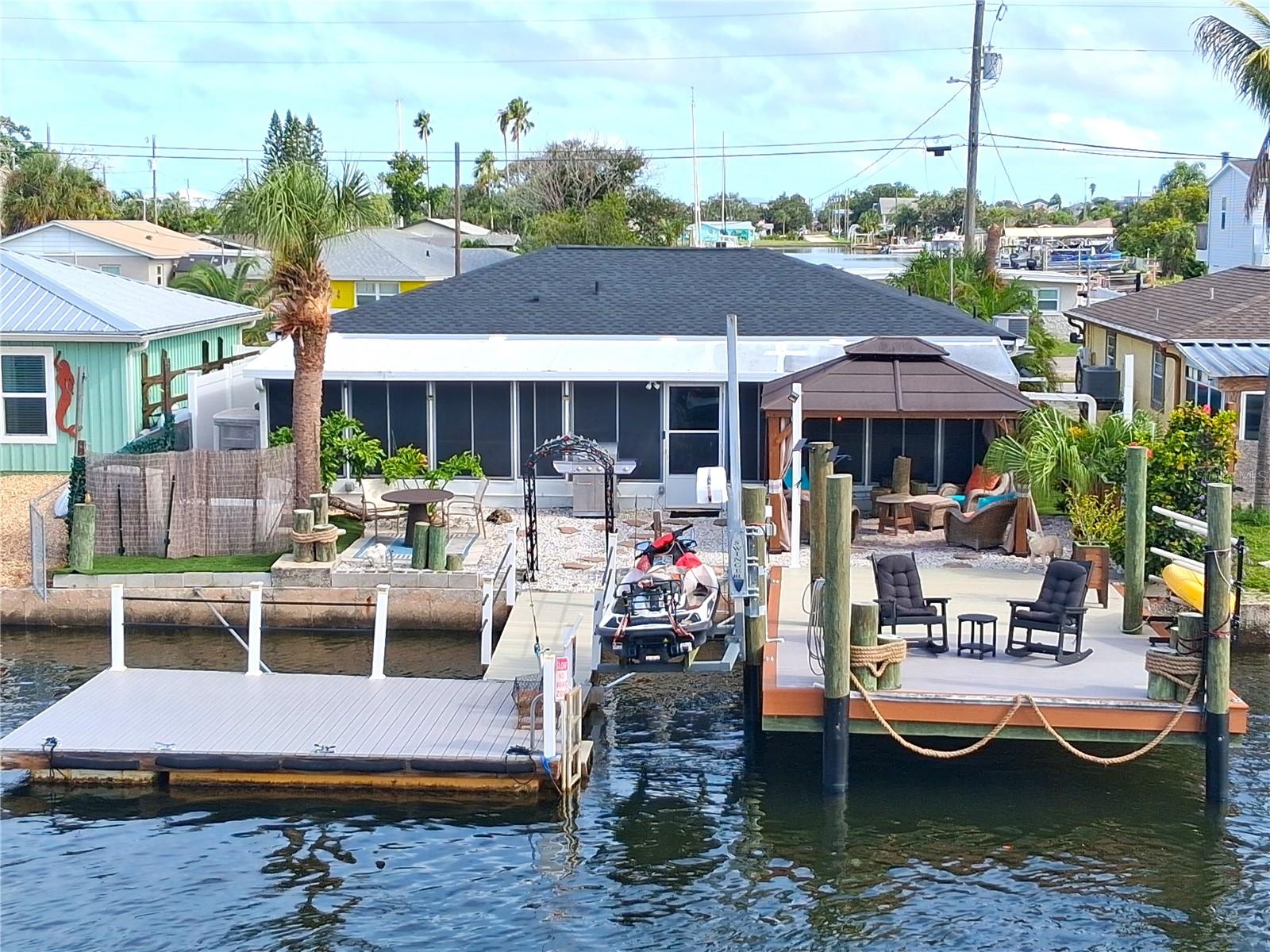 6424 BOATYARD DRIVE