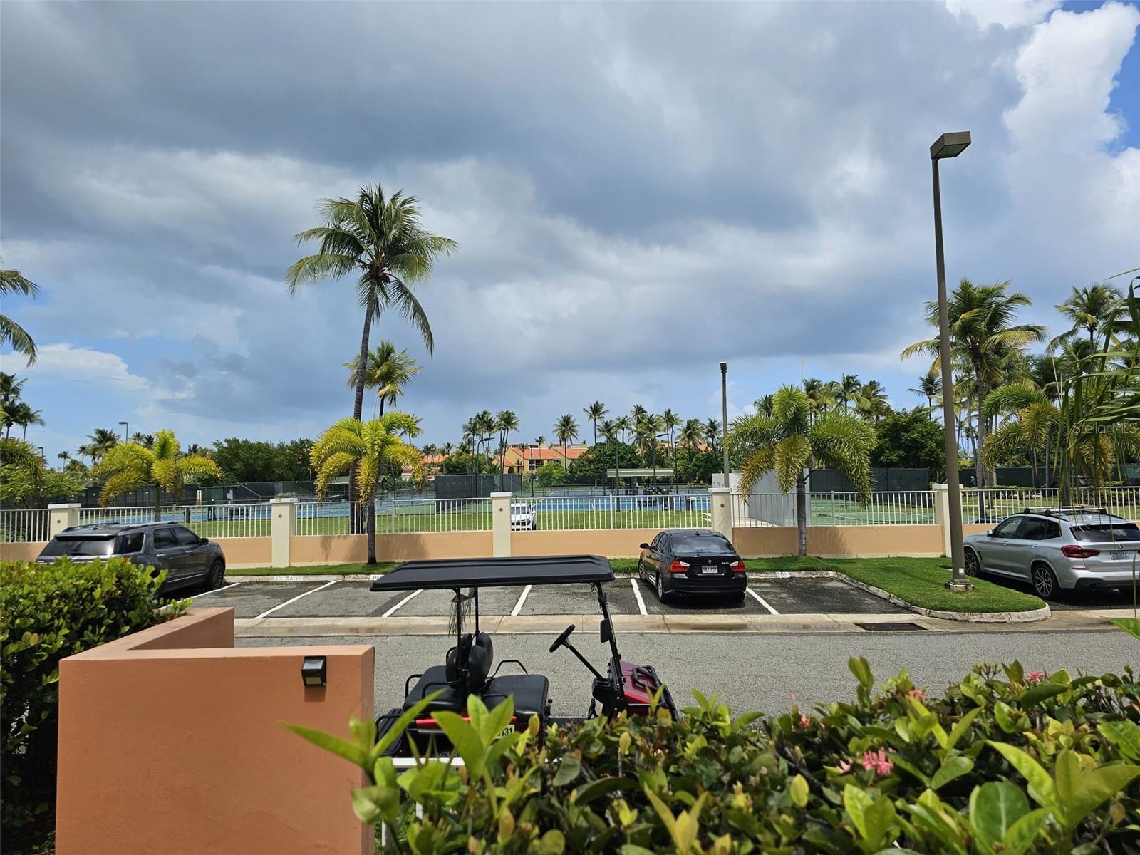 FAIRWAY COURTS - Residential