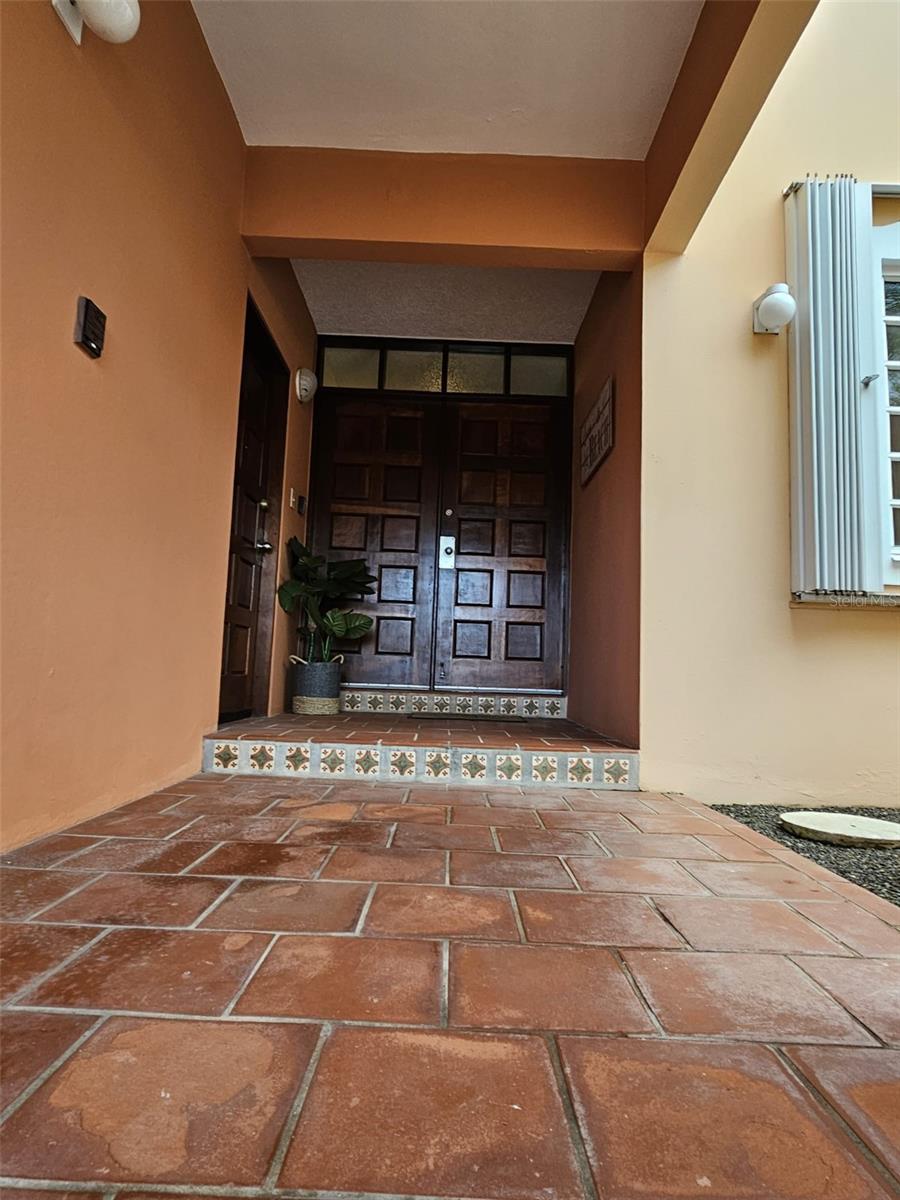 FAIRWAY COURTS - Residential