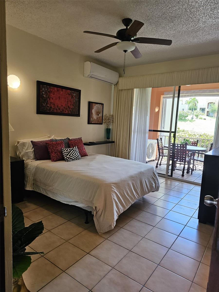 FAIRWAY COURTS - Residential