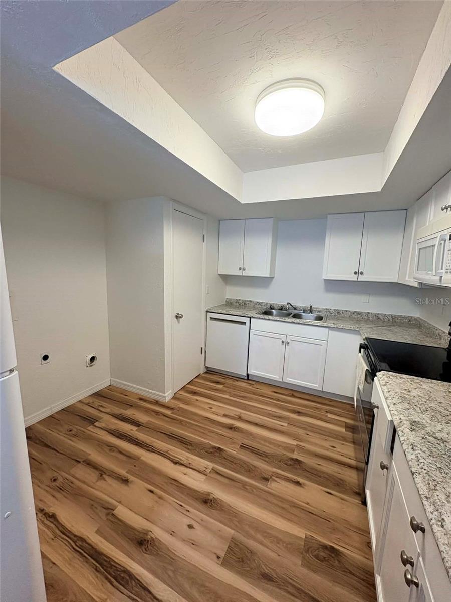 BRISTOL BAY CONDO - Residential