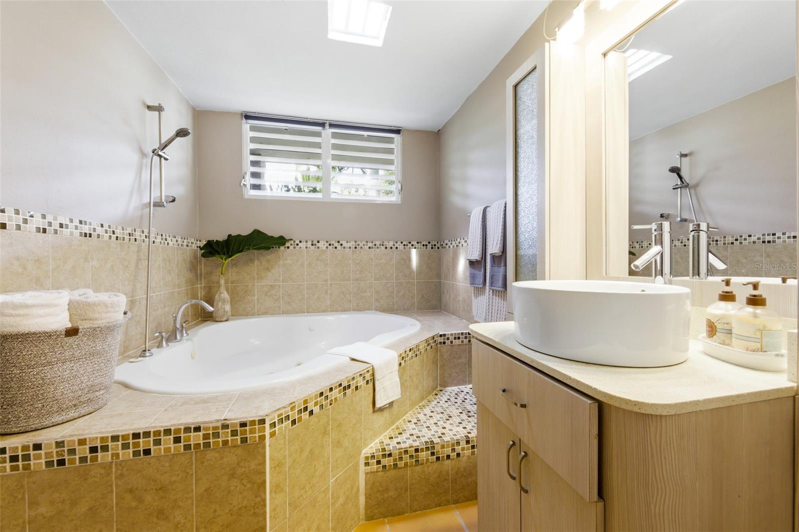 GRAN VISTA II - Residential