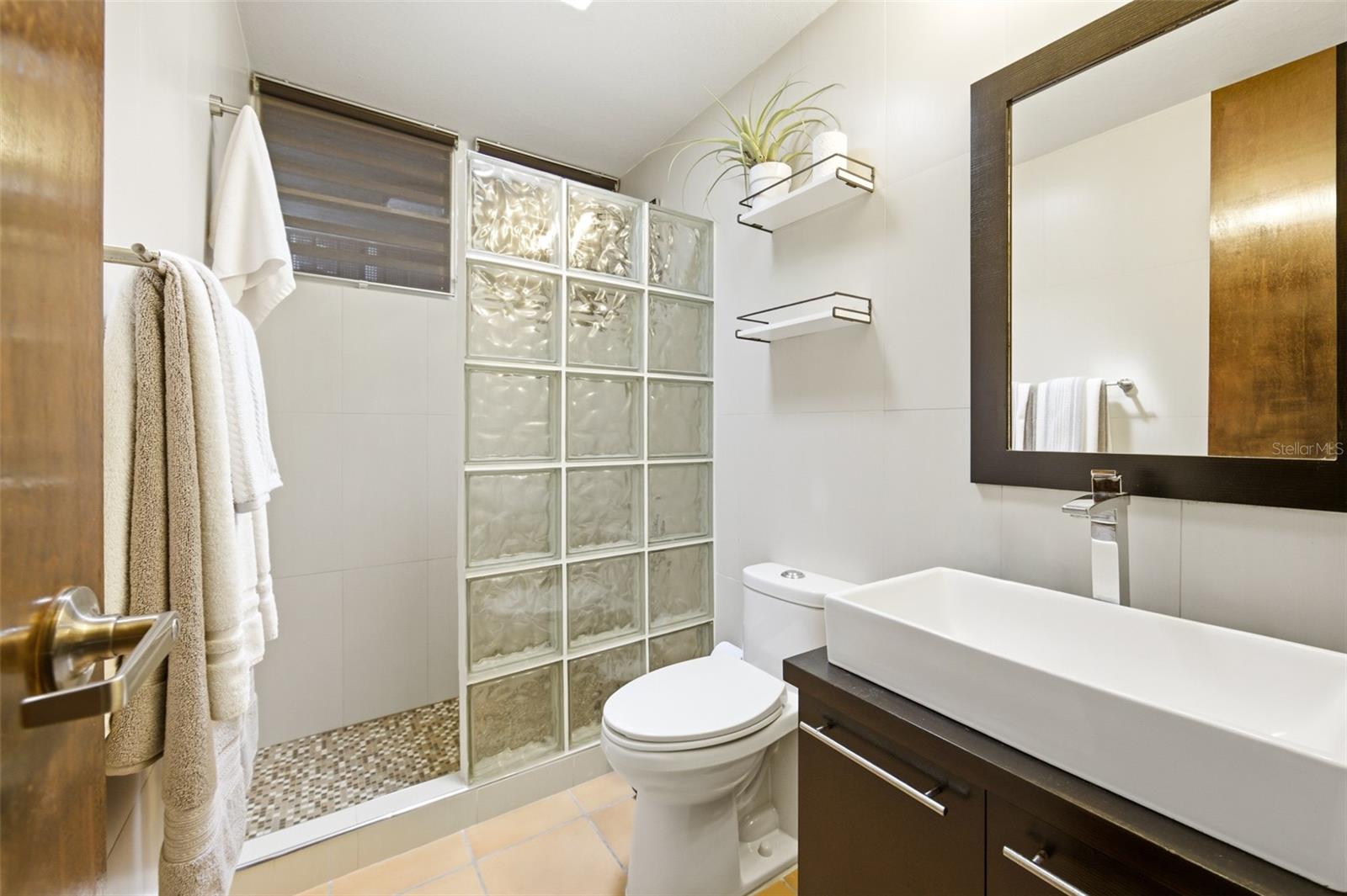 GRAN VISTA II - Residential