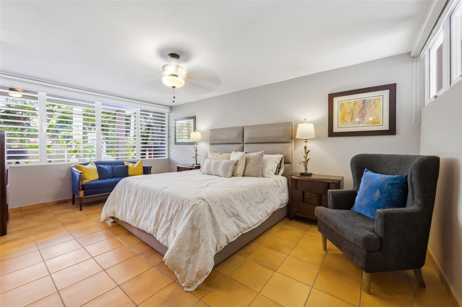 GRAN VISTA II - Residential