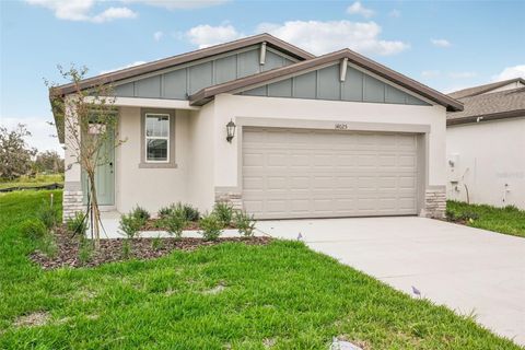 A home in PARRISH