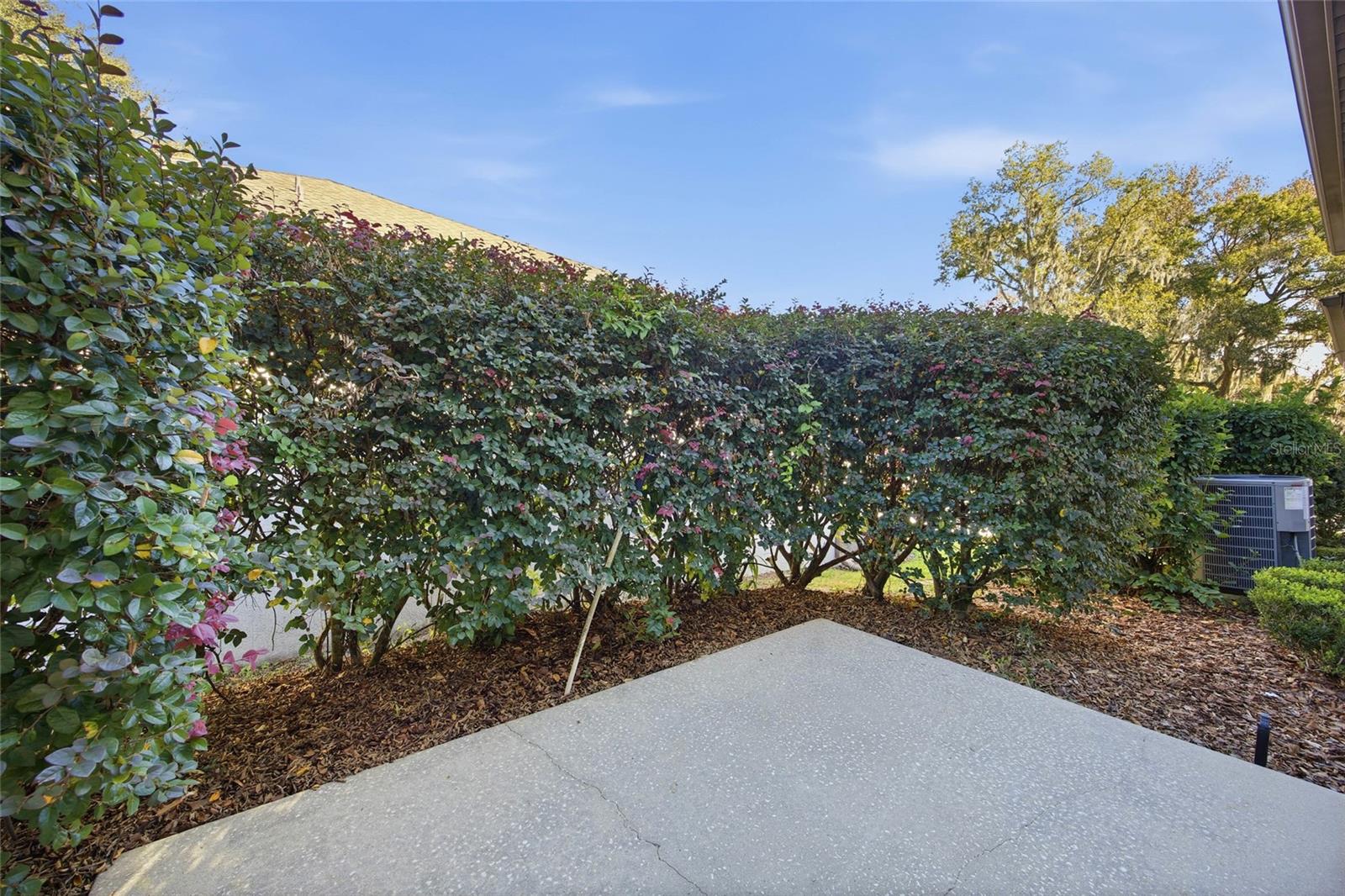 LAUREL RUN - Residential