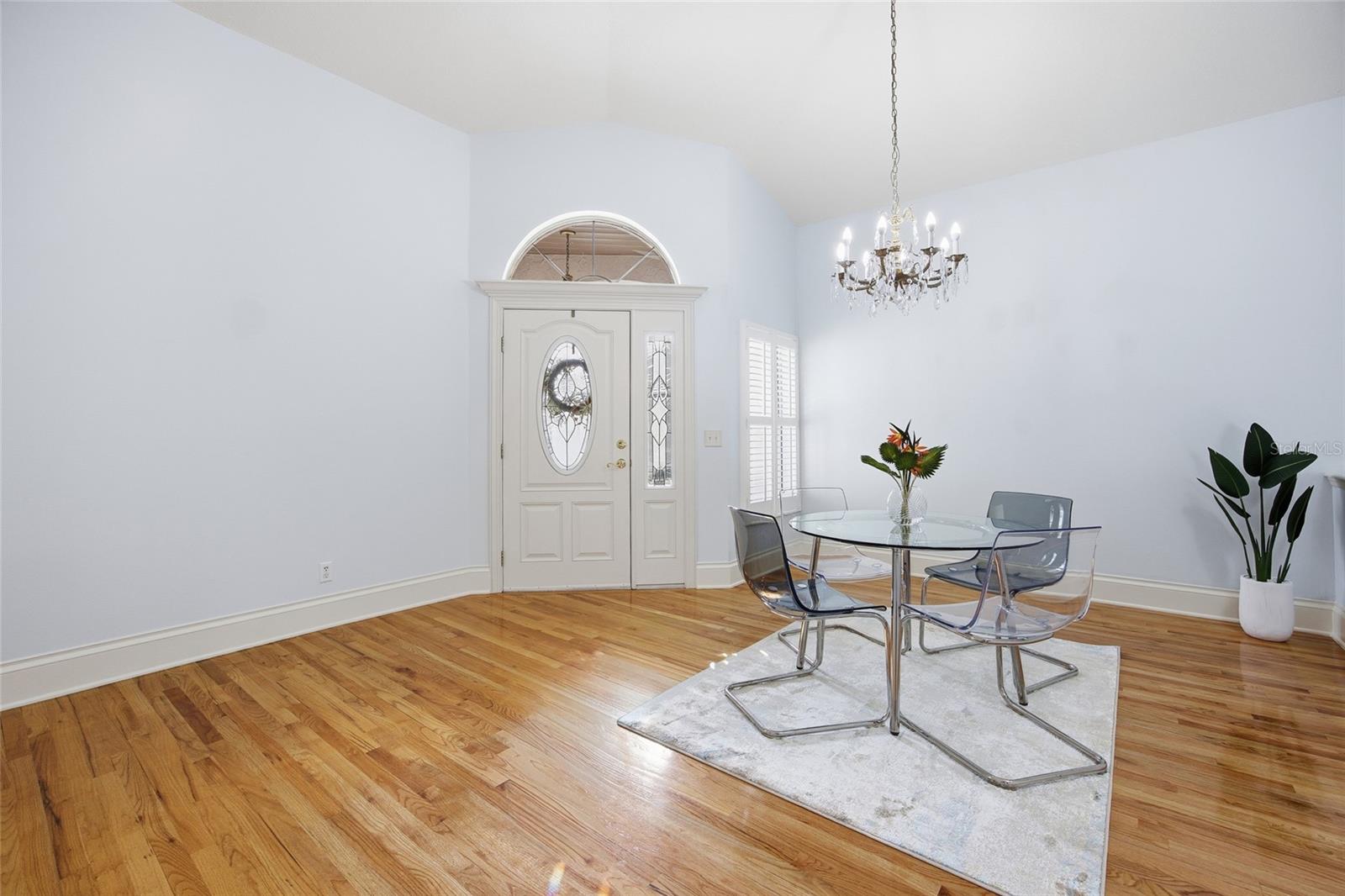 LAUREL RUN - Residential