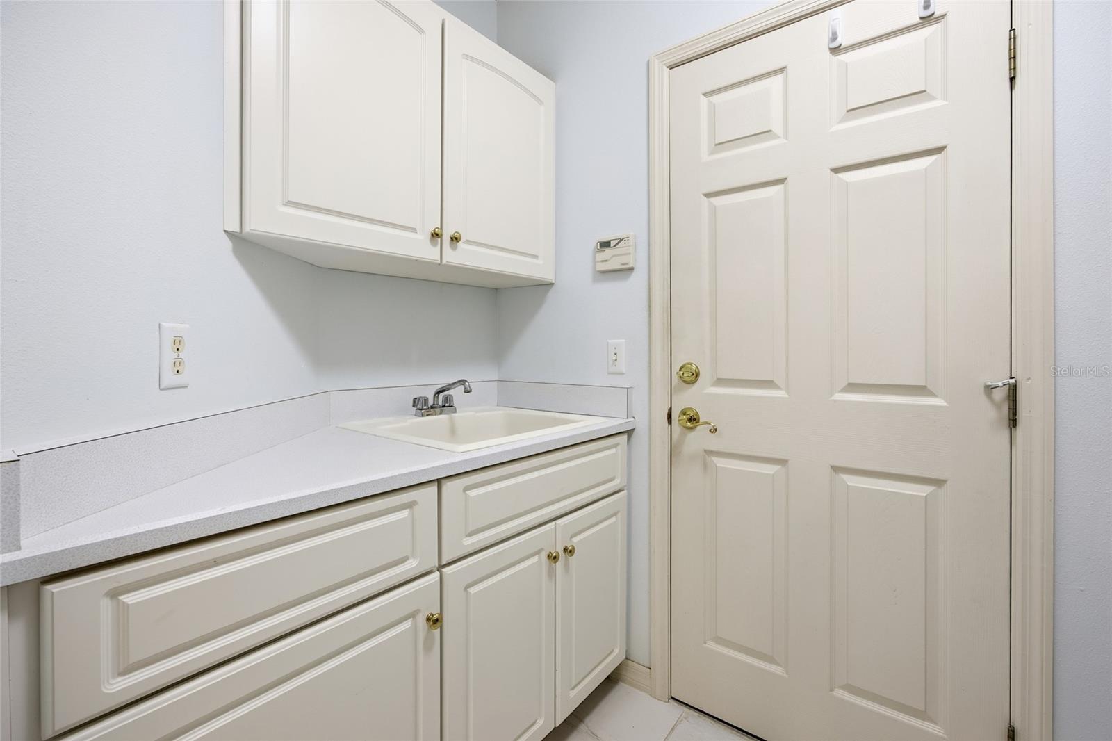 LAUREL RUN - Residential