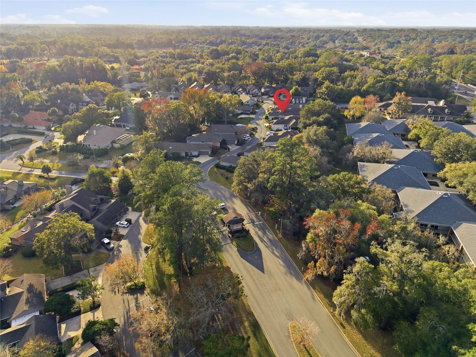 LAUREL RUN - Residential