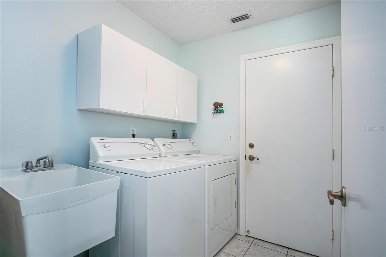SUN CITY CENTER UNIT 150 PH - Residential