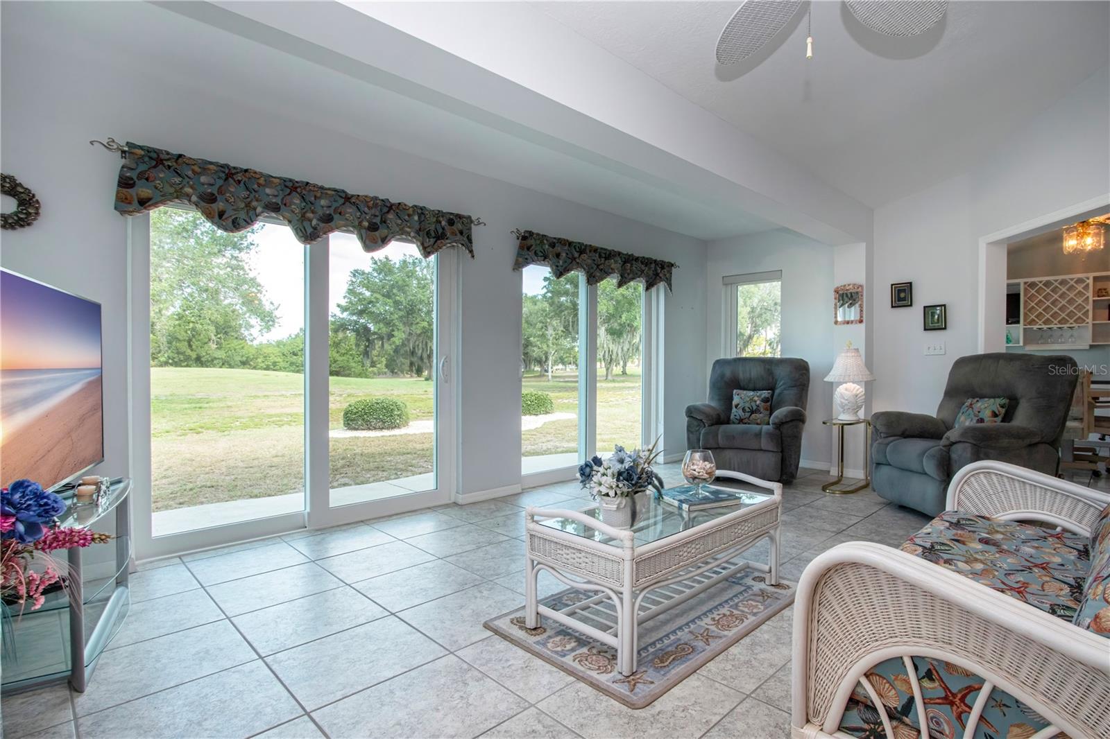 SUN CITY CENTER UNIT 150 PH - Residential