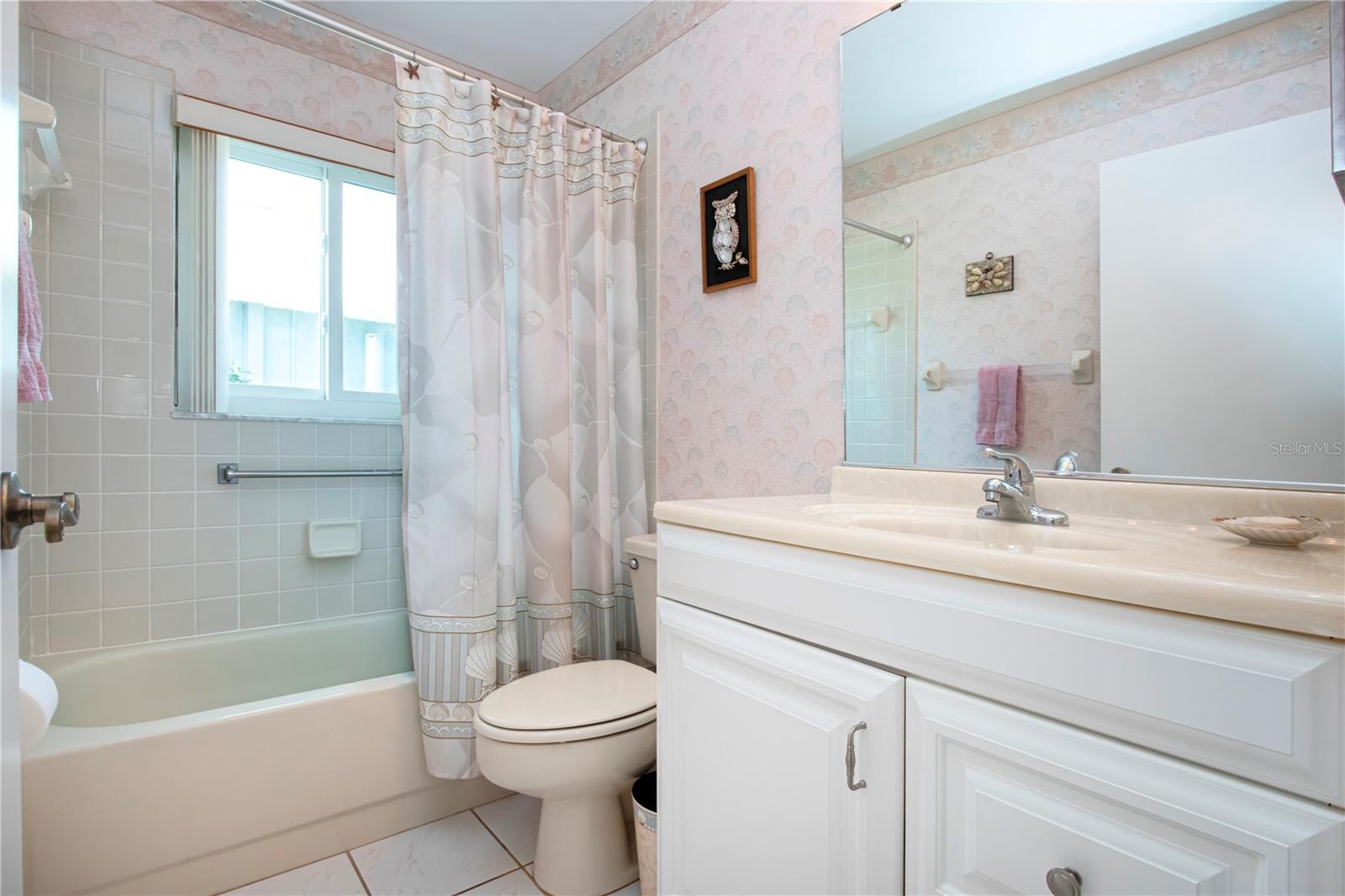 SUN CITY CENTER UNIT 150 PH - Residential