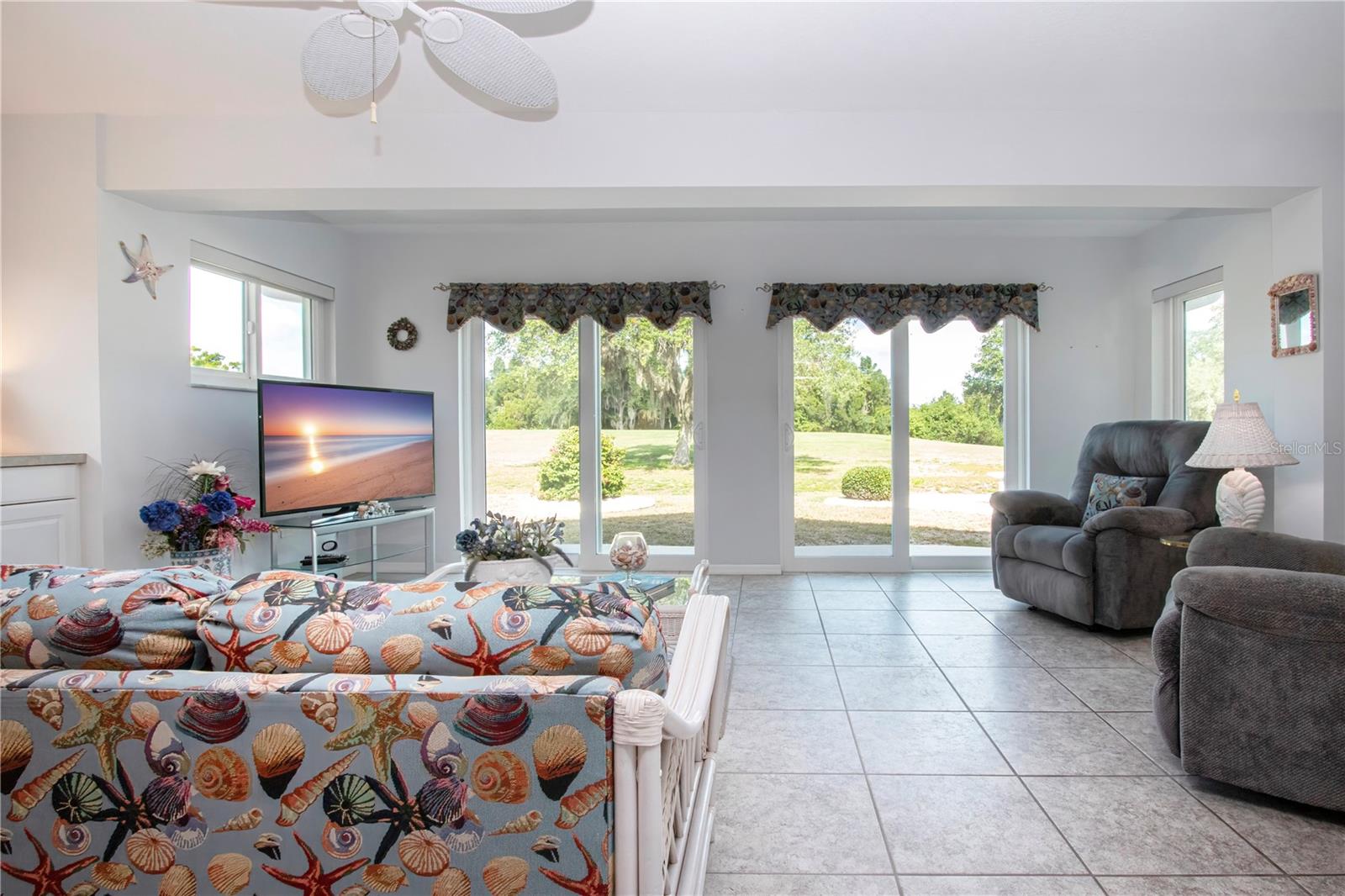 SUN CITY CENTER UNIT 150 PH - Residential