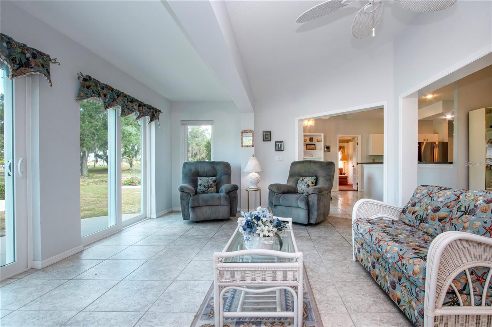 SUN CITY CENTER UNIT 150 PH - Residential