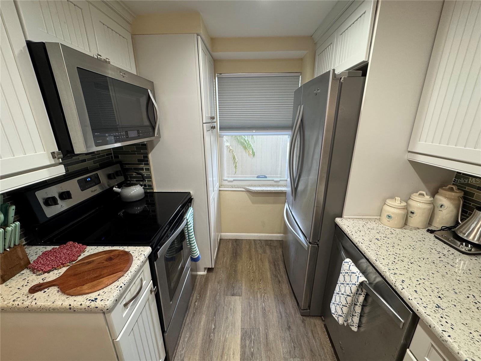 GULF N BAY - Residential Lease