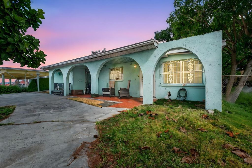 Photo of 6207 Blossom Avenue, Tampa, FL 33614 (MLS # O6352379)