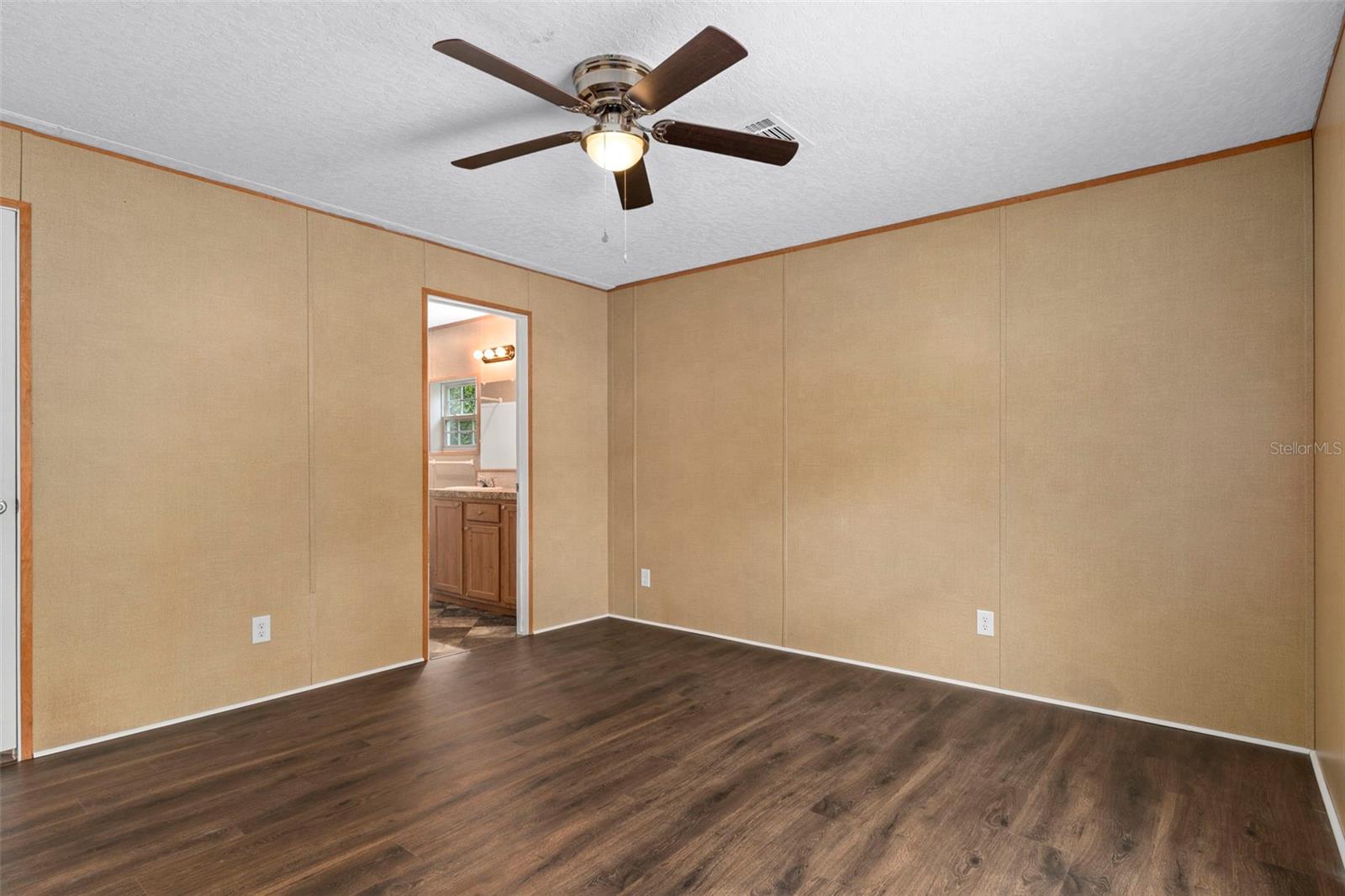 CINNAMON RIDGE - Residential