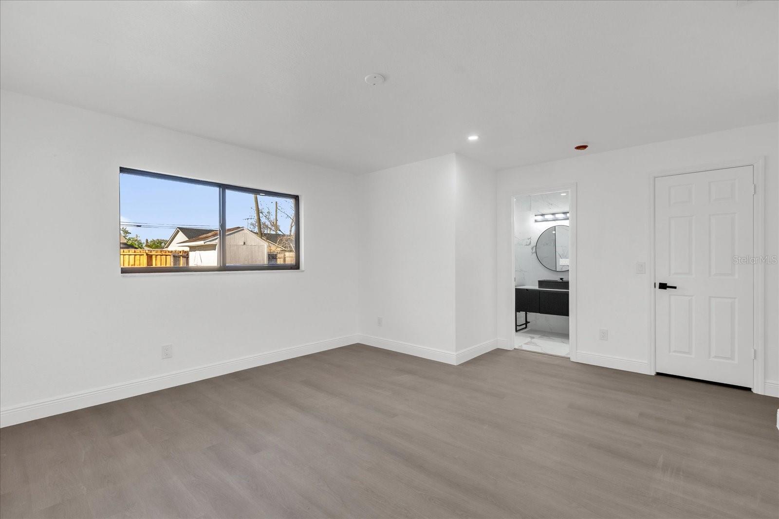 DELTONA LAKES UNIT 05 - Residential