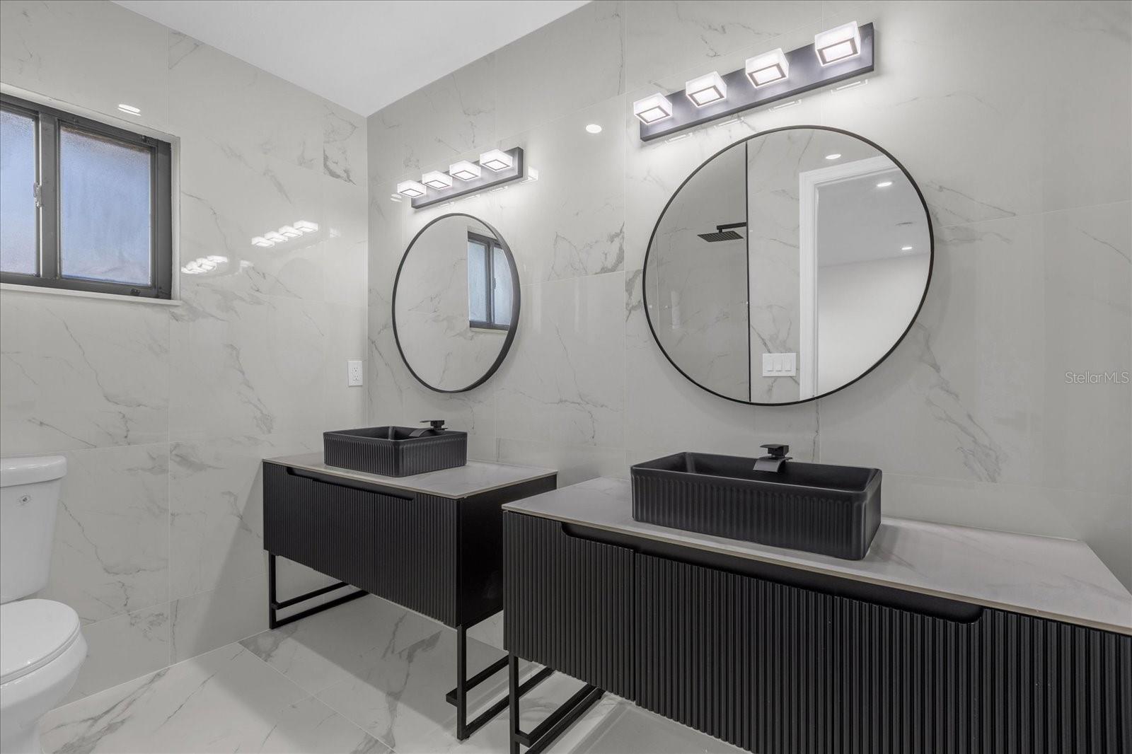 DELTONA LAKES UNIT 05 - Residential