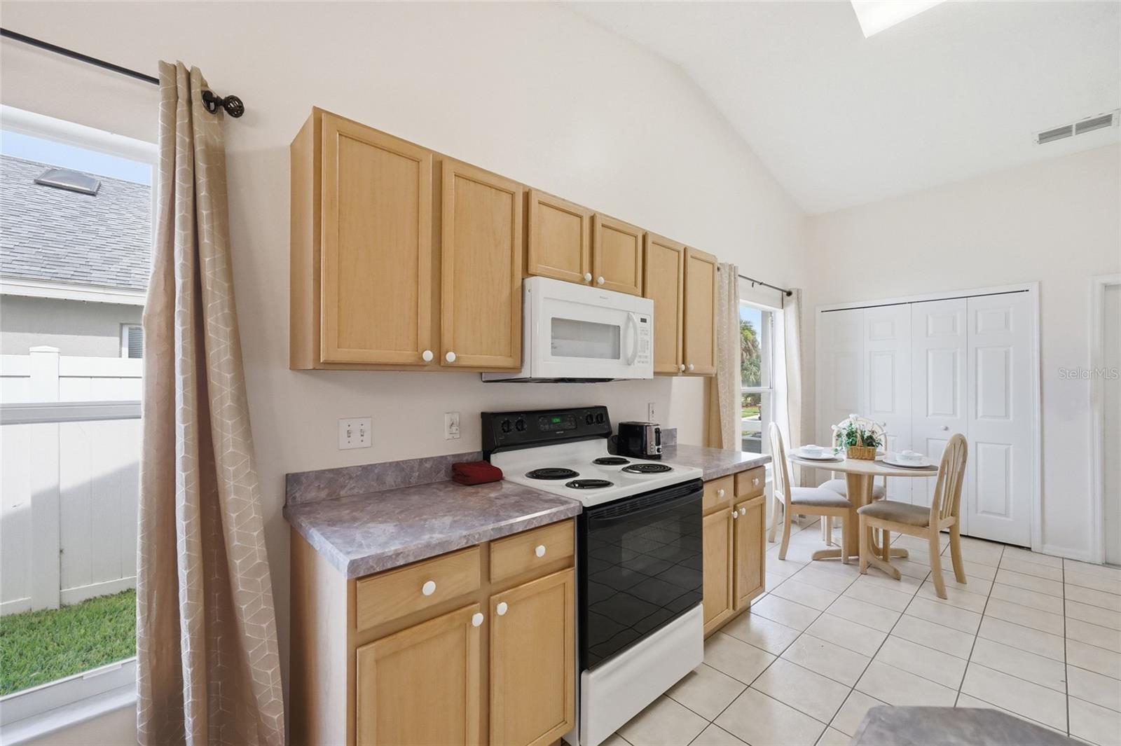 INDIAN RIDGE VILLAS PH 3 - Residential