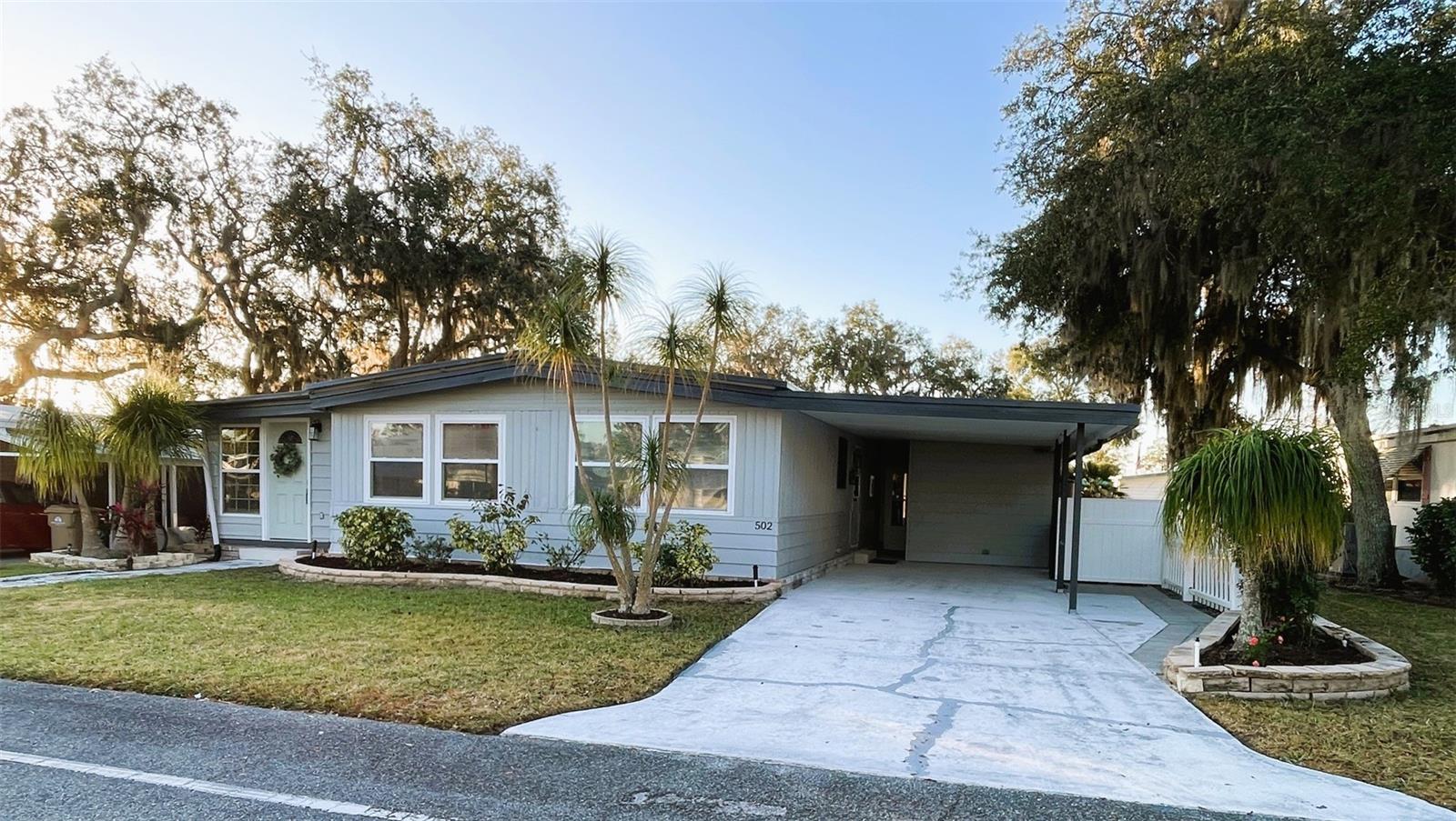 HAWTHORNE AT LEESBURG A COOP - Residential