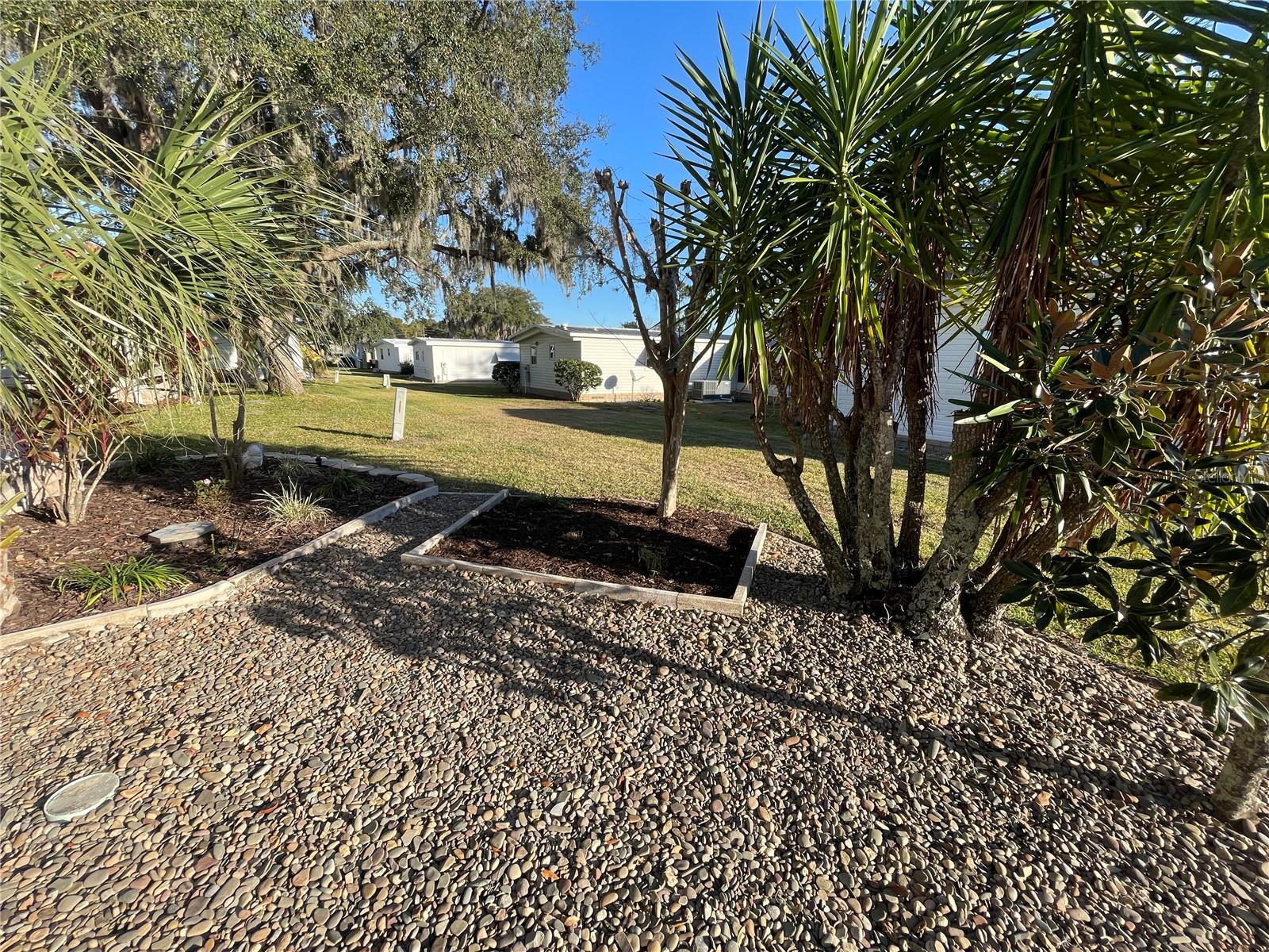 HAWTHORNE AT LEESBURG A COOP - Residential