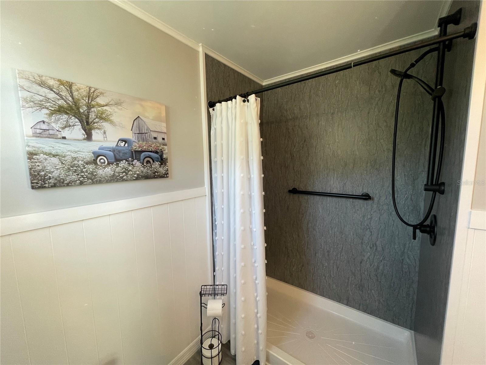 HAWTHORNE AT LEESBURG A COOP - Residential