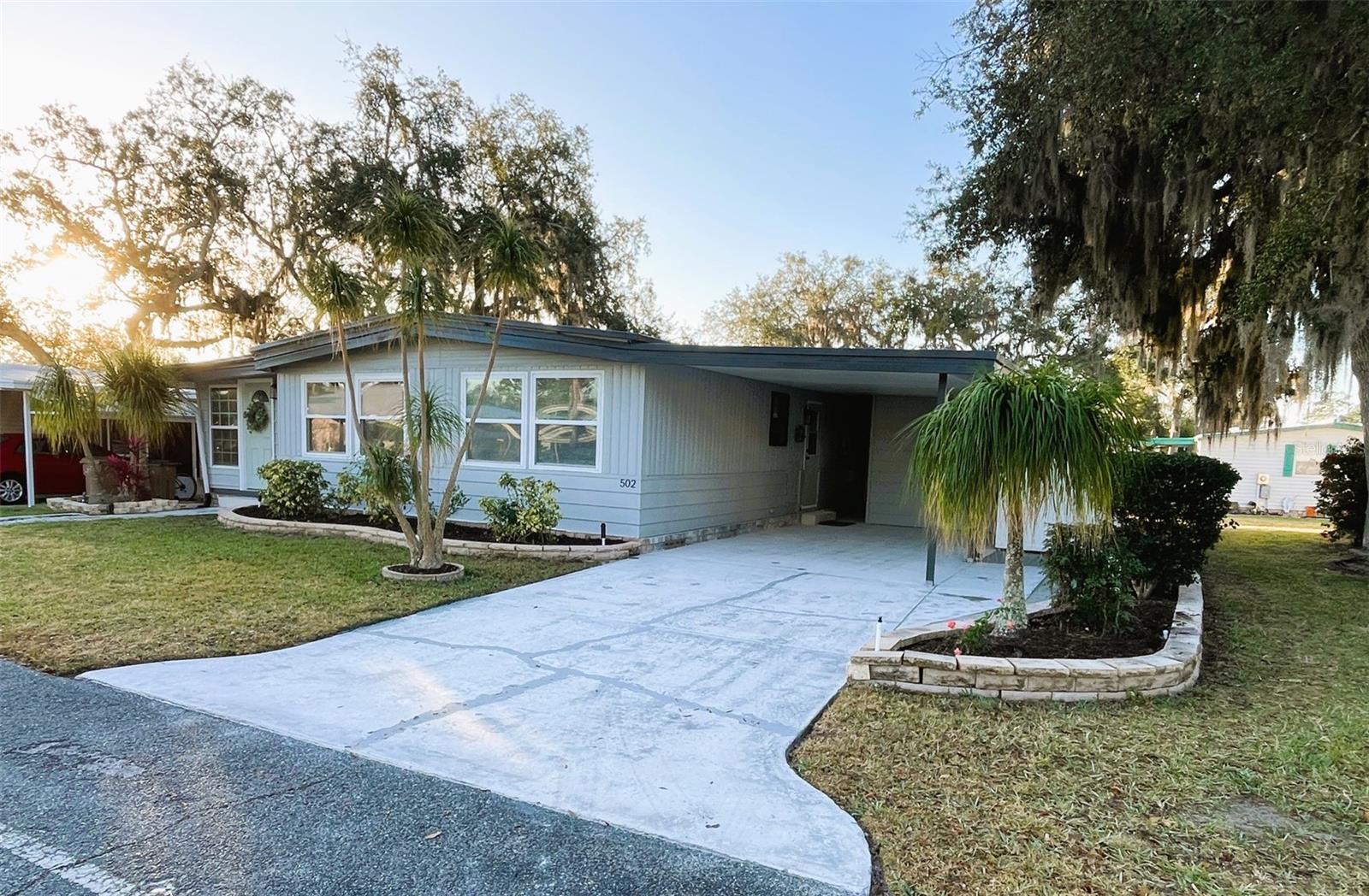 HAWTHORNE AT LEESBURG A COOP - Residential