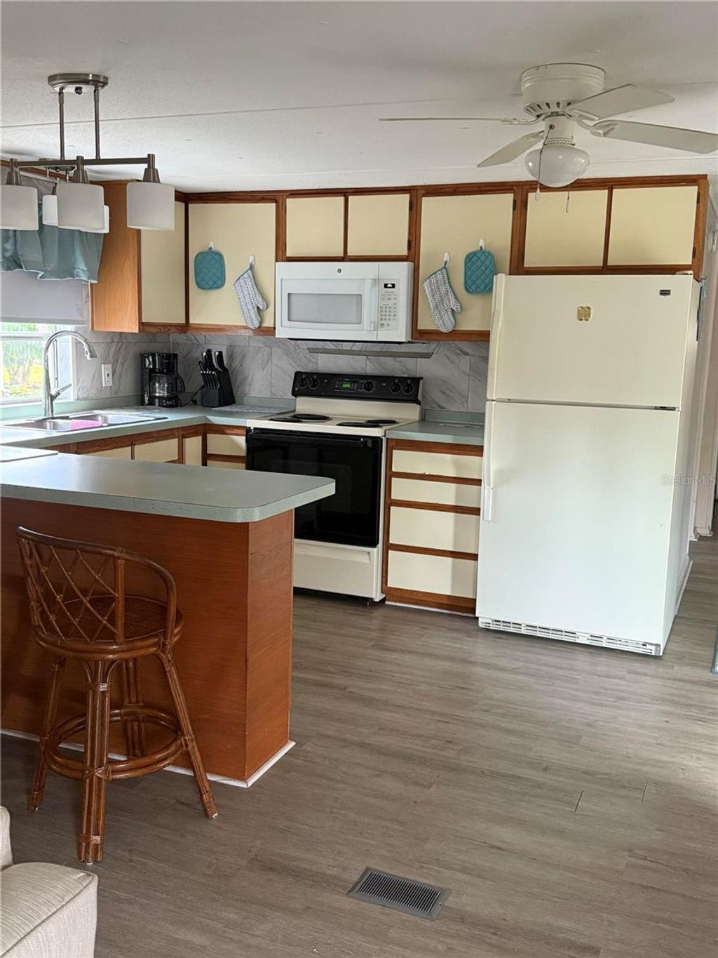 Photo of 1478 Sanderling Drive, Englewood, FL 34224 (MLS # N6143995)