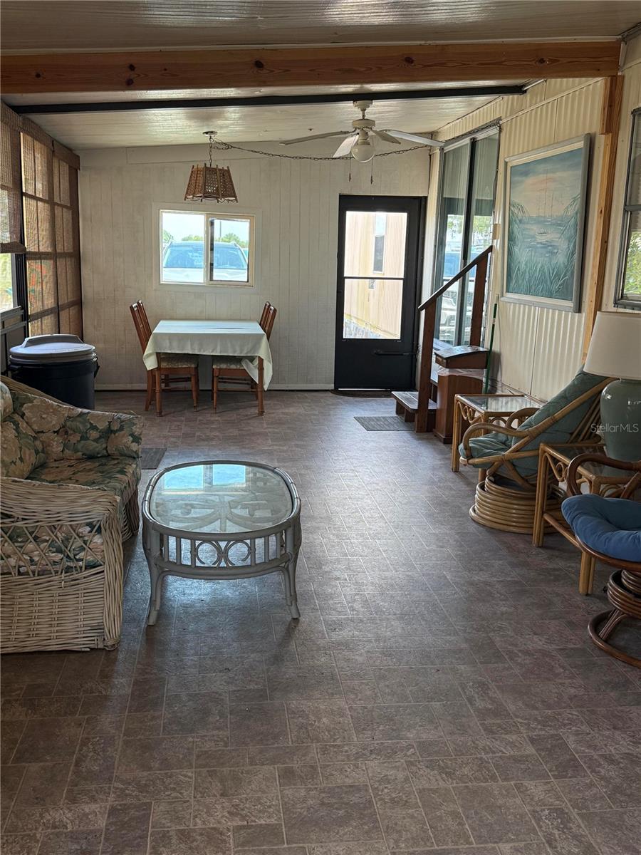 HOL MOB ESTATES 3RD ADD - Residential