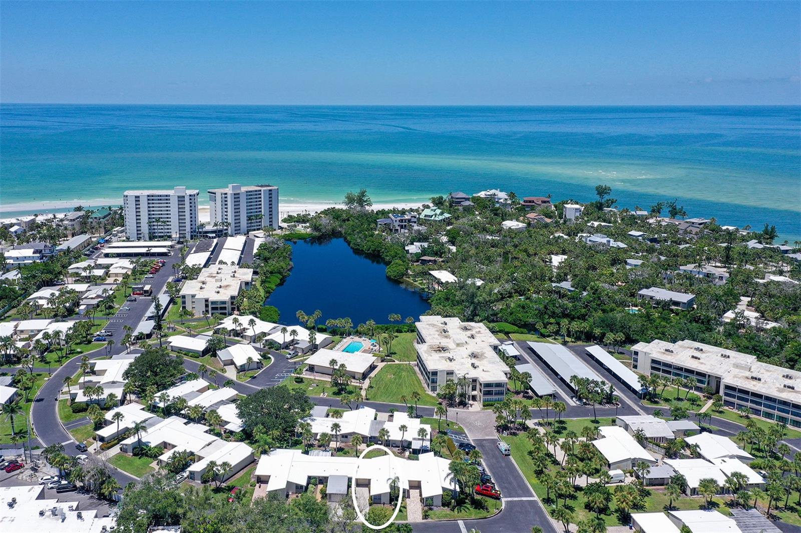 WHISPERING SANDS - Residential