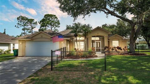 A home in PORT CHARLOTTE